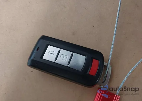 2015 Mitsubishi Outlander Se z USA, uszkodzony, nr VIN JA4AZ3A39FZ010819